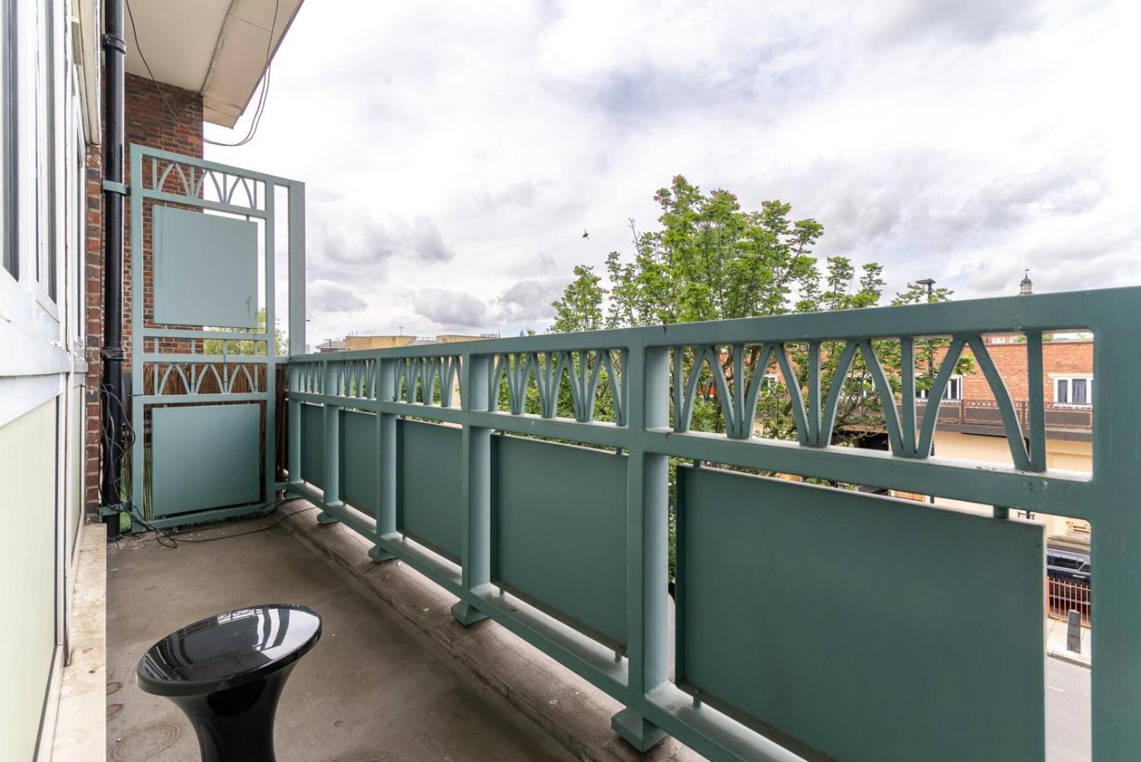 Guestready - Barnsbury's Comfort Near King's Cross Apartment *